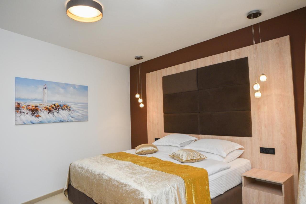 Hotel Meduza Сен Екстериор снимка