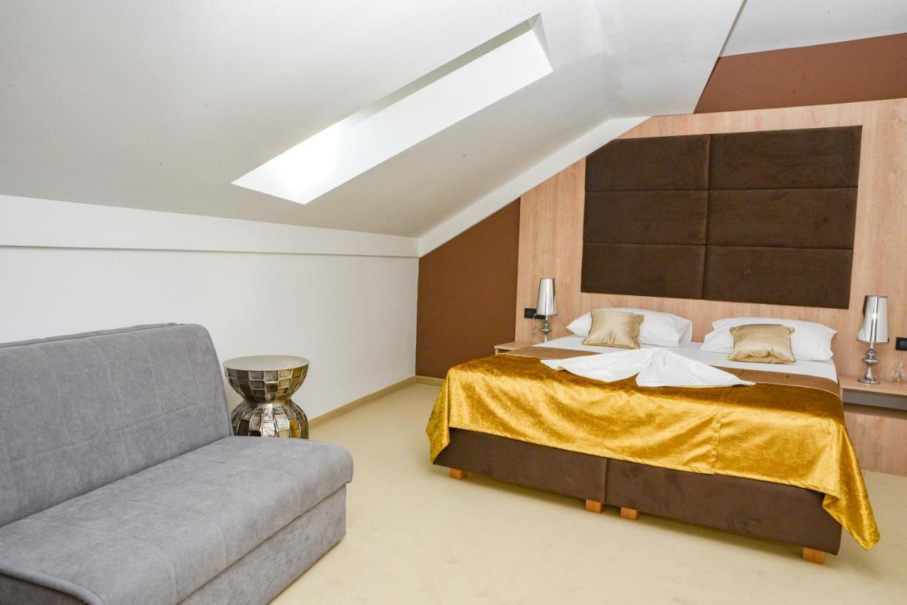 Hotel Meduza Сен Екстериор снимка