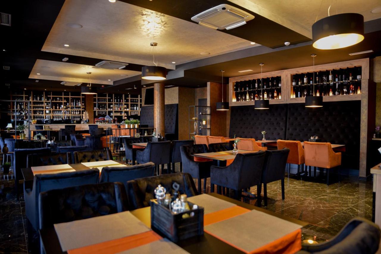 Hotel Meduza Сен Екстериор снимка